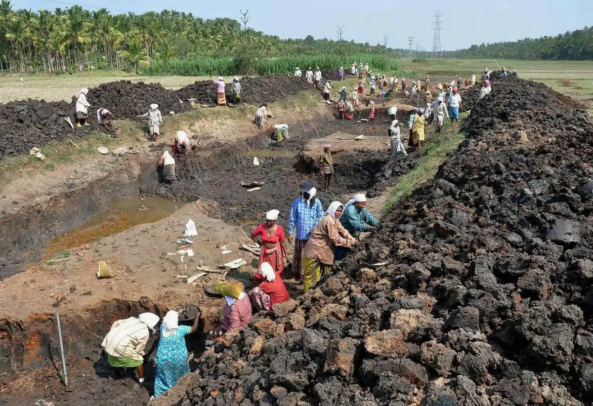 Congress chief Mallikarjun Kharge targets the Centre over MGNREGA