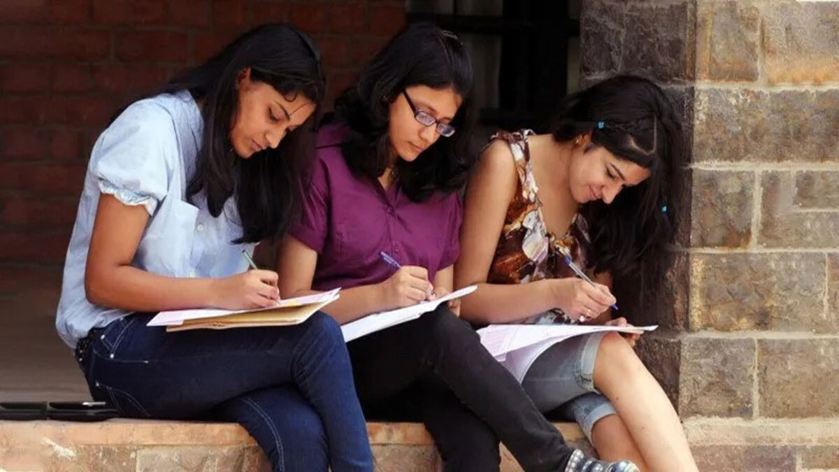 DU UG first year classes to start from August 29