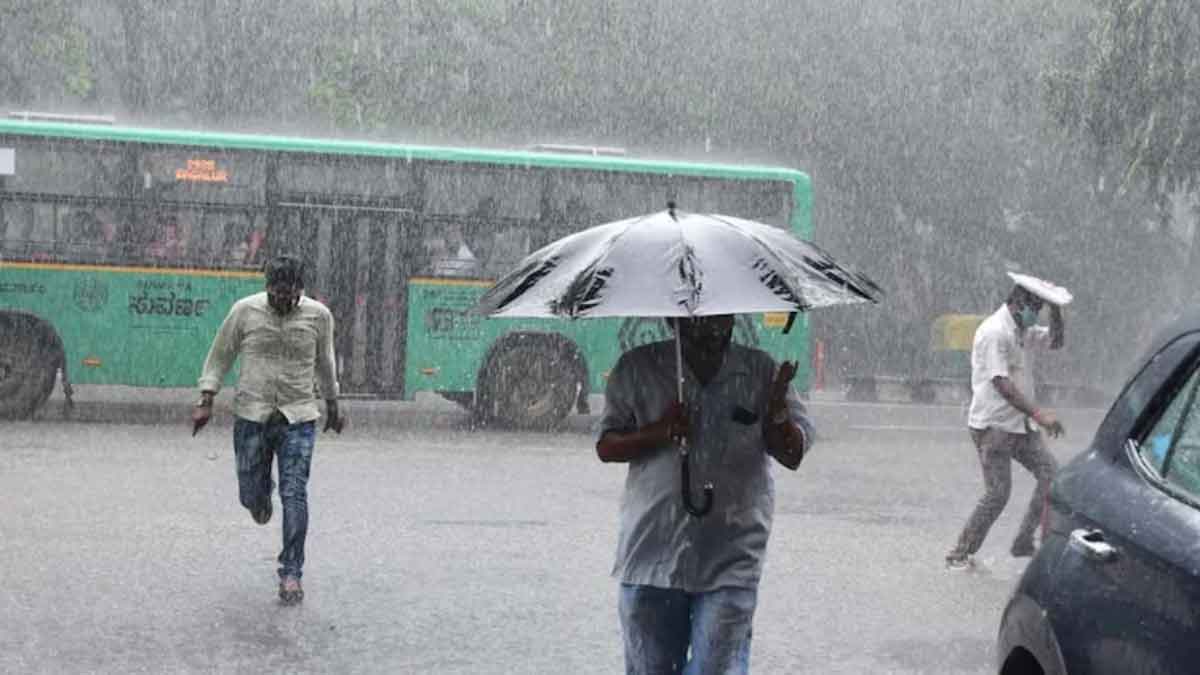 Delhi Weather Yellow alert for rain again today and strong winds likely