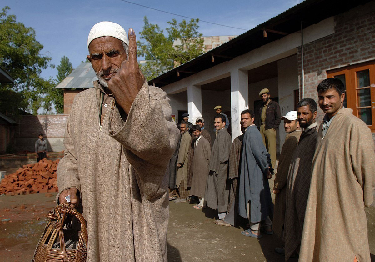 ECI issues notification for the 2nd phase of polling in Jammu-Kashmir