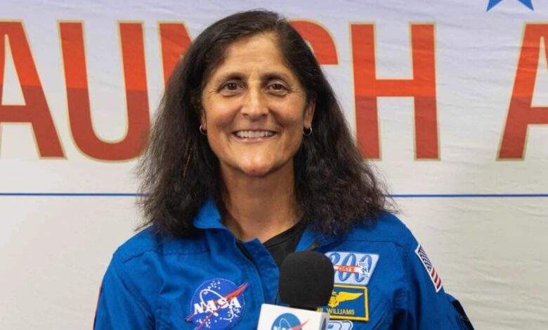 How will Sunita Williams return from space
