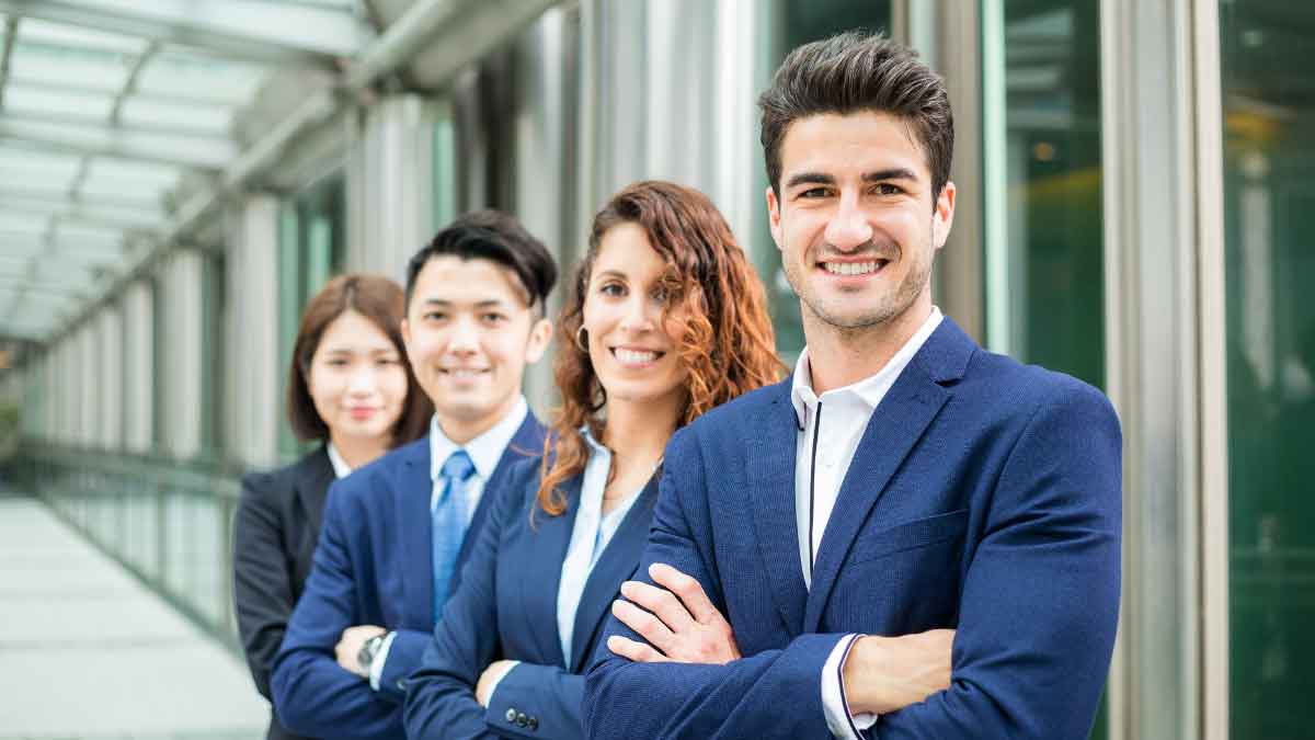 Job openings for youth with MA degree, salary more than 1 lakh