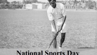 On National Sports Day Mansukh Mandaviya paid floral tribute to Hockey's Major Dhyan Chand