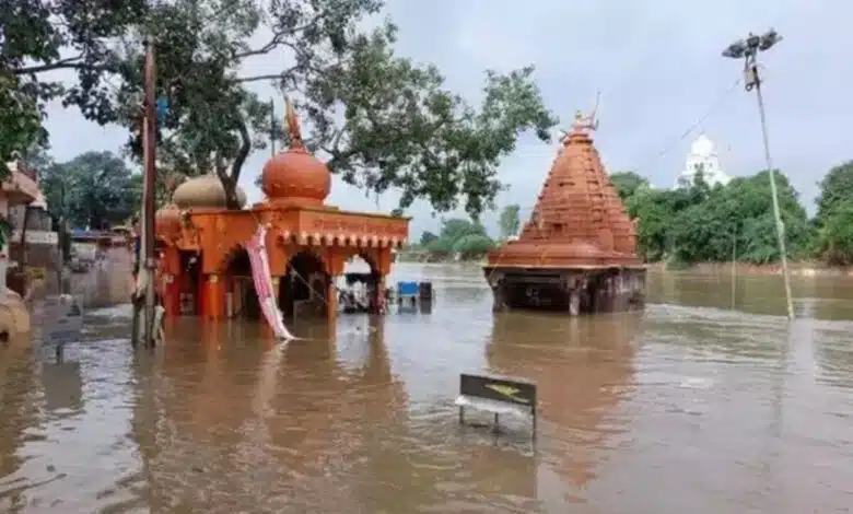 The water level of Shipra river rises in Madhya Pradesh