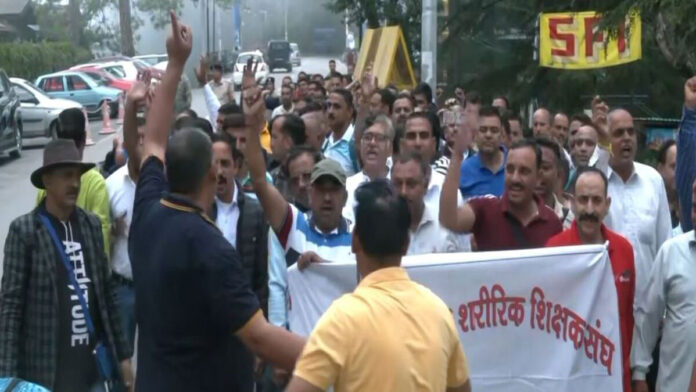 Unemployed physical education teacher in Himachal Pradesh protest for jobs