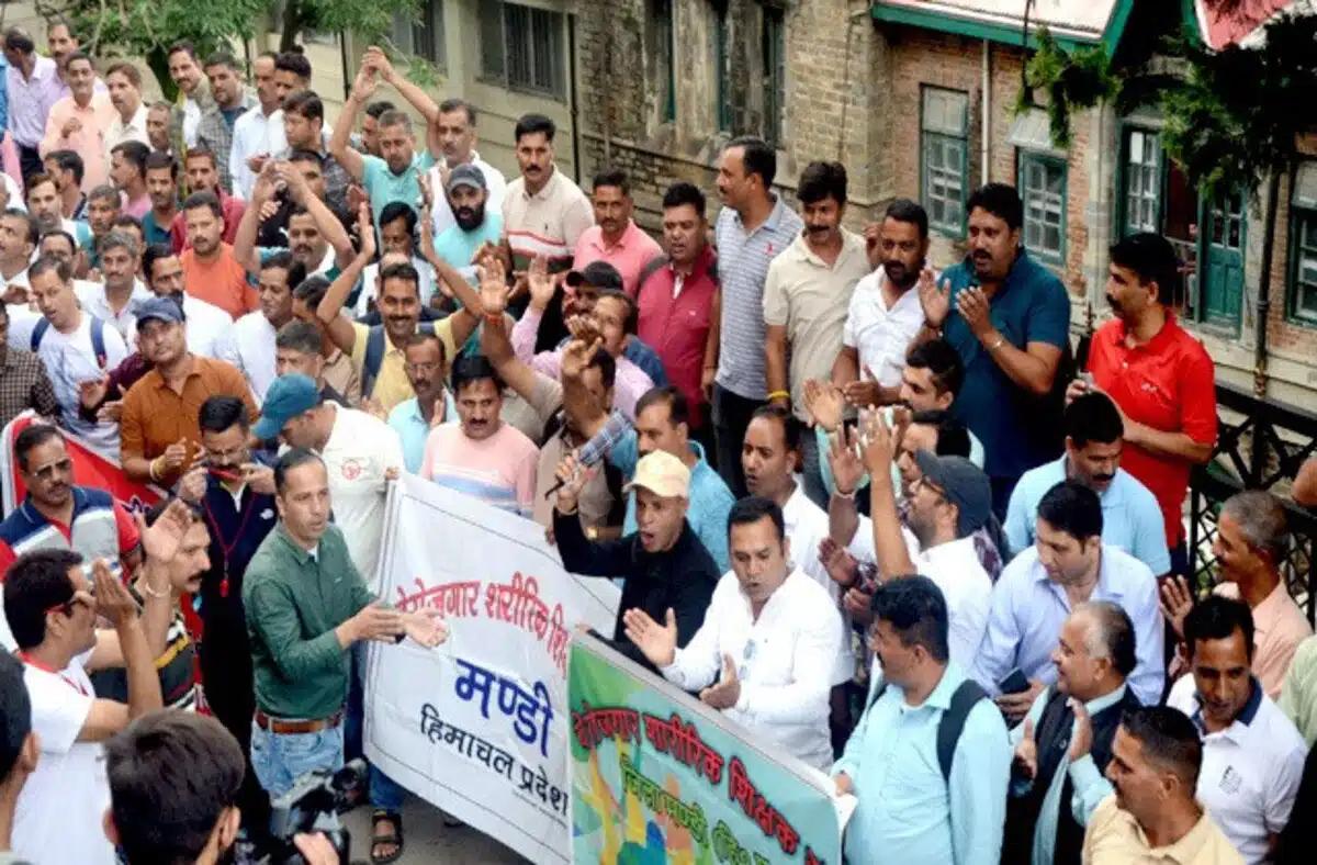 Unemployed physical education teacher in Himachal Pradesh protest for jobs