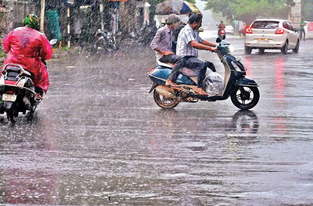 Waterlogging in Vapi after heavy rains in Gujarat