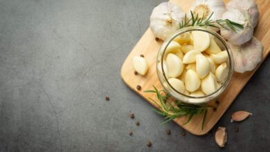 What happens if you chew a clove of garlic on an empty stomach