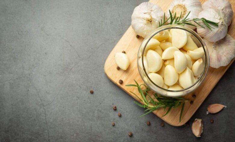 What happens if you chew a clove of garlic on an empty stomach
