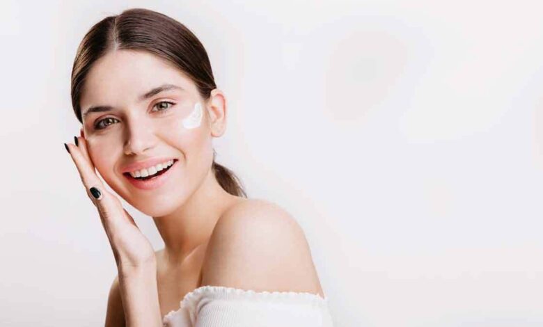 What to apply after facial massage