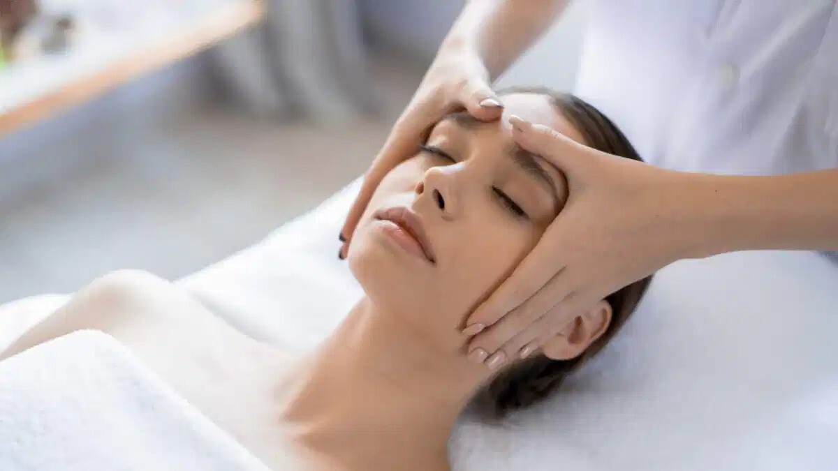 What to apply after facial massage