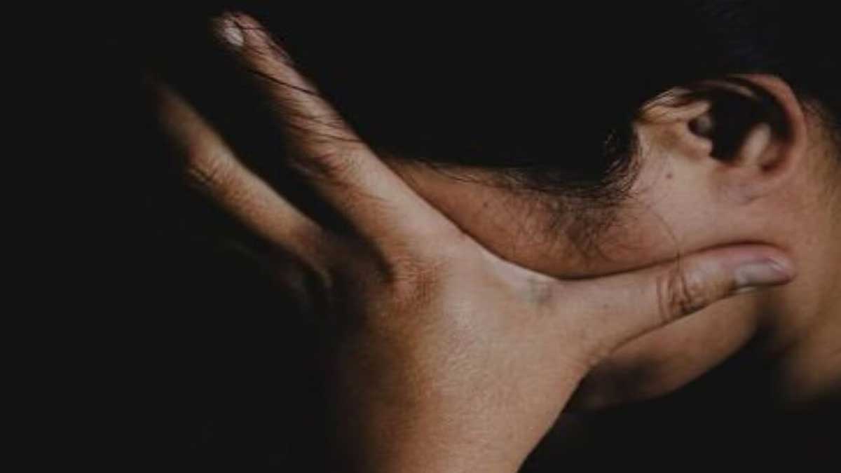 11 yr old girl sexually assaulted in pune