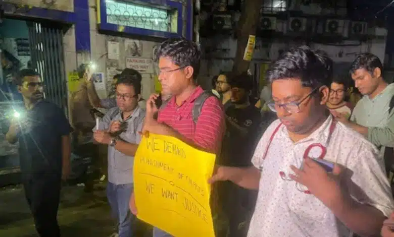 junior doctor died in RG Kar Medical College in Kolkata