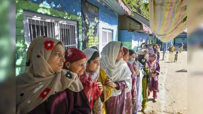 11.11% voting took place in the 1st phase of Jammu-Kashmir assembly elections