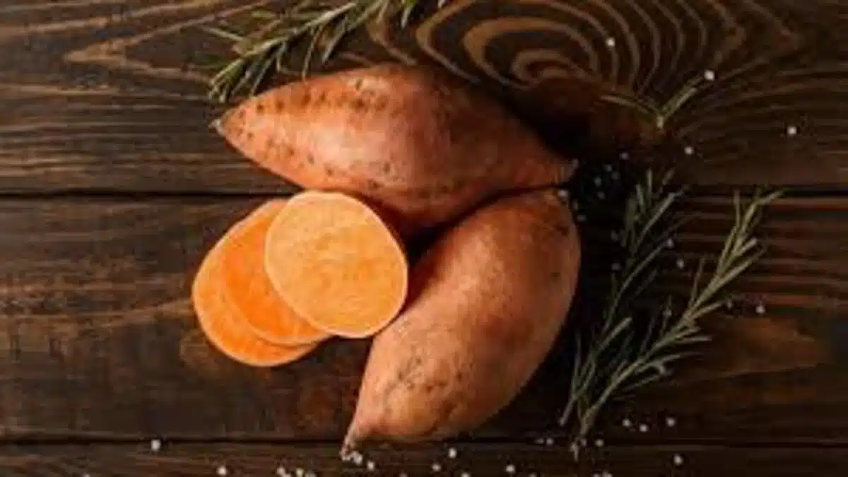 5 Amazing Benefits of Sweet Potatoes for Your Skin and Hair