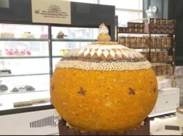 500 kg laddu made for Ganesh Chaturthi in Kolkata