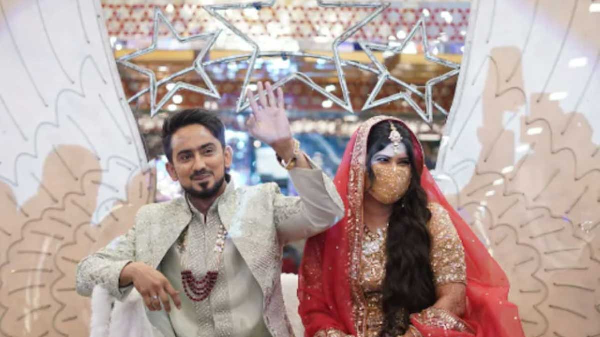 Adnan Sheikh and Ayesha's wedding photos is full of happiness