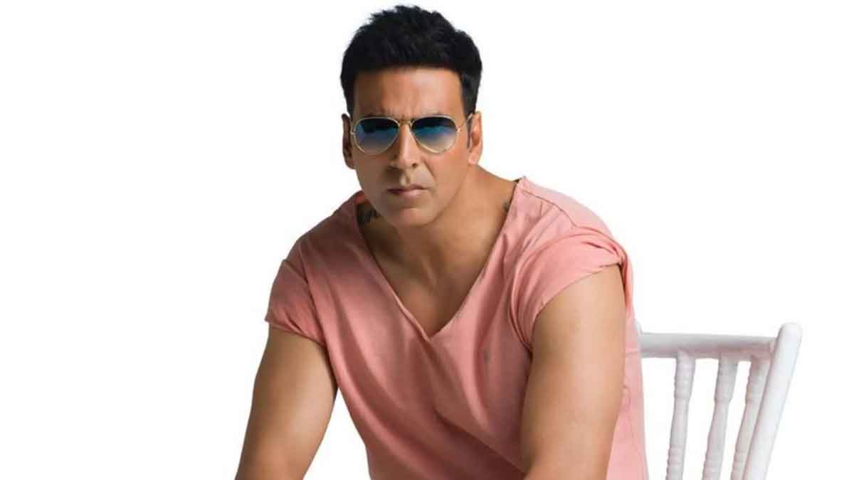 Akshay Kumar hints at announcing Priyadarshan's horror-comedy on birthday