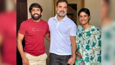Before Haryana assembly elections Vinesh Phogat and Bajrang Punia joined Congress