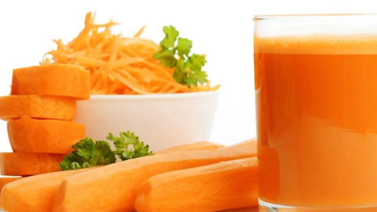 Carrot-coriander juice Drink this nutrient-rich drink and get glowing skin