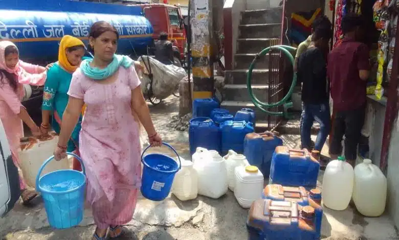 Delhiites should keep buckets full of water, these areas will not get water for 2 days