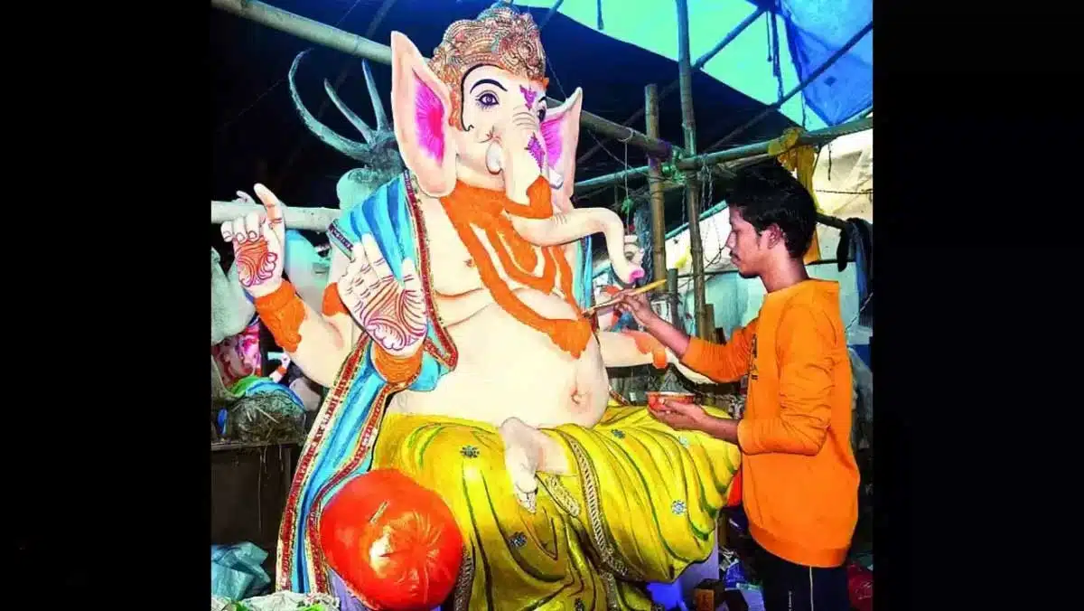 Eco friendly Ganesha idols are being prepared in the country for Ganesh Chaturthi