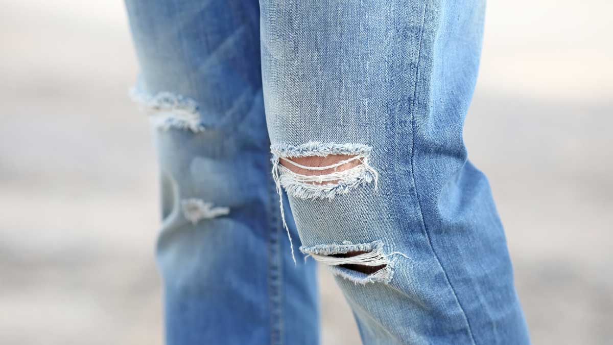 Horrible punishment for wearing torn jeans!