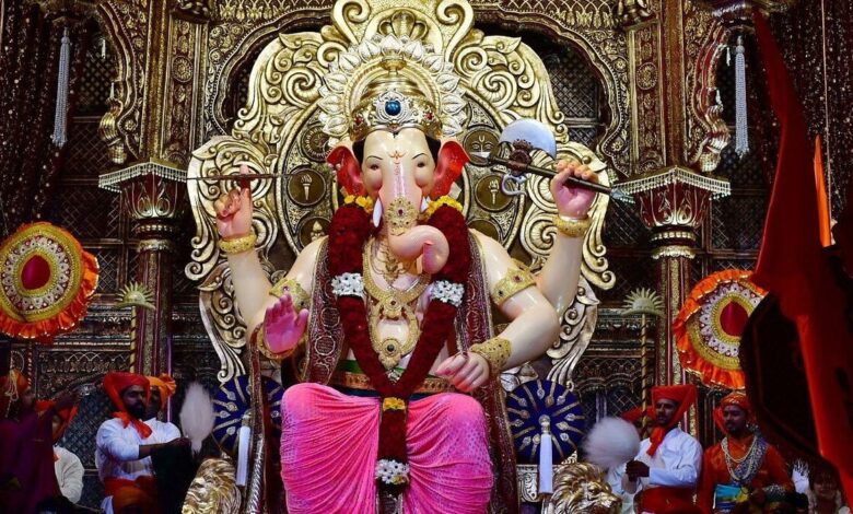 How to set up ganesh chaturthi at home