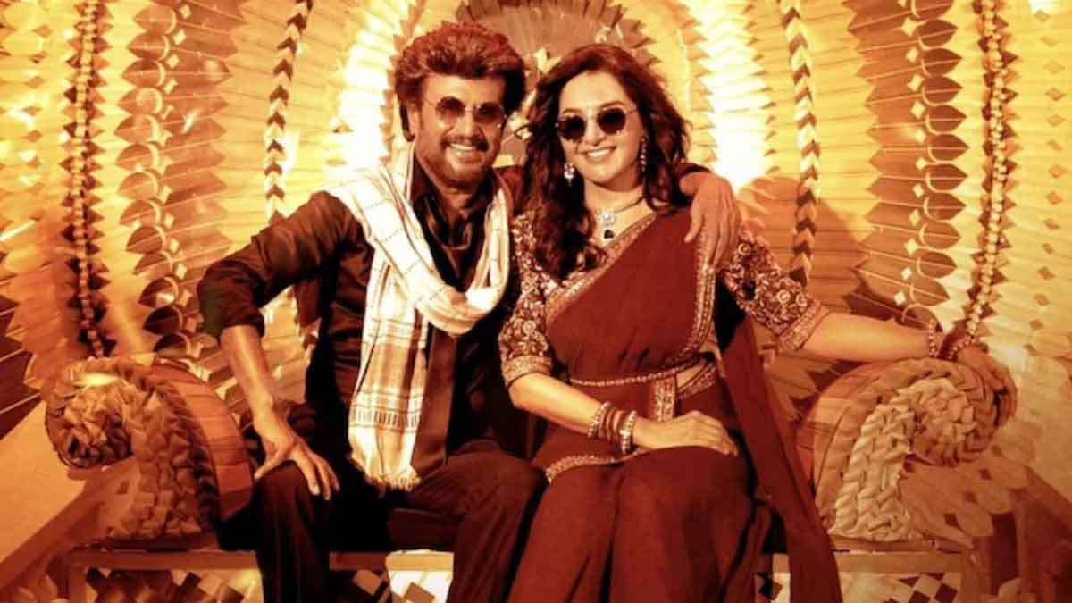 Internet swoons over Manju Warrier's dance in Vettaiyan song