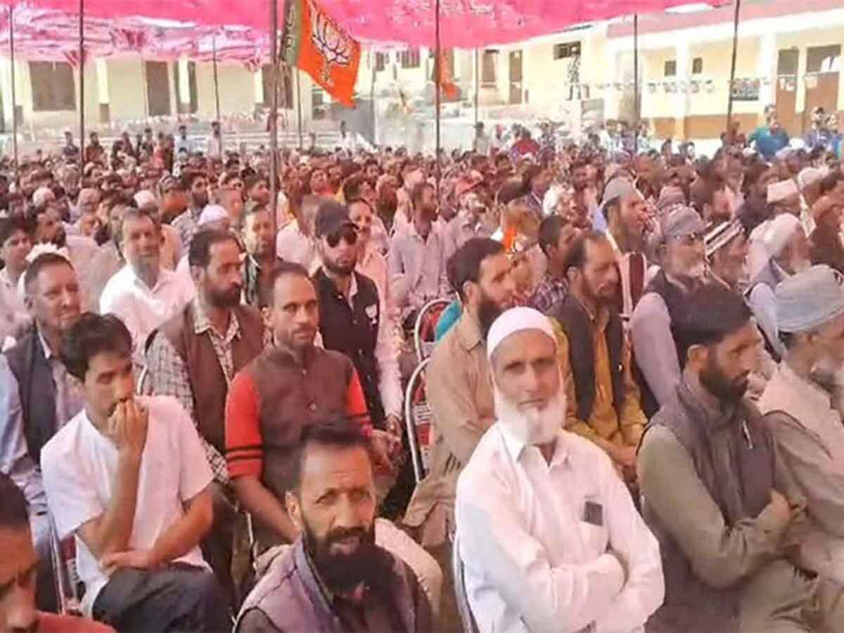 Jammu-Kashmir BJP leader Tarun Chugh held public meetings in Rajouri district