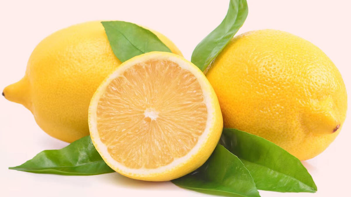 Lemon Know its 5 beneficial elements that help in dealing with acidity