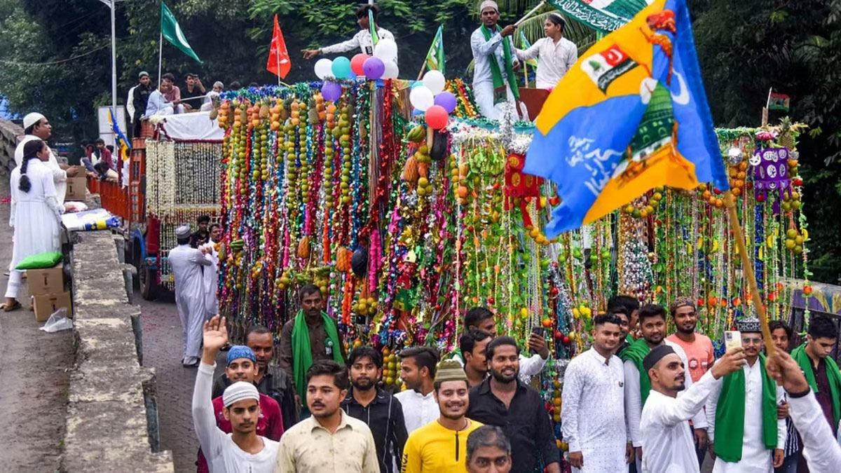 Maharashtra govt changes Eid-e-Milad holiday in Mumbai