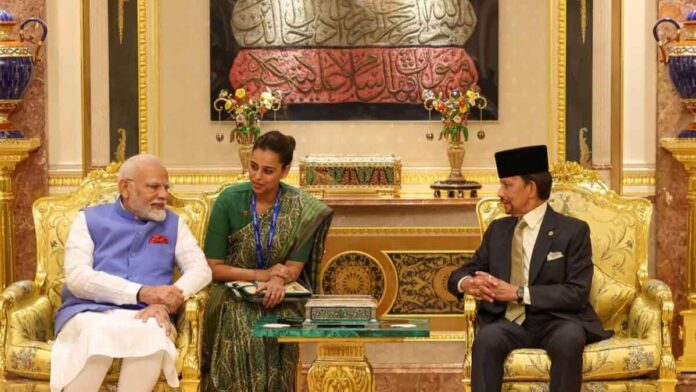 Narendra Modi, Brunei Sultan Haji Hassanal Bolkiah discuss ways to further strengthen ties