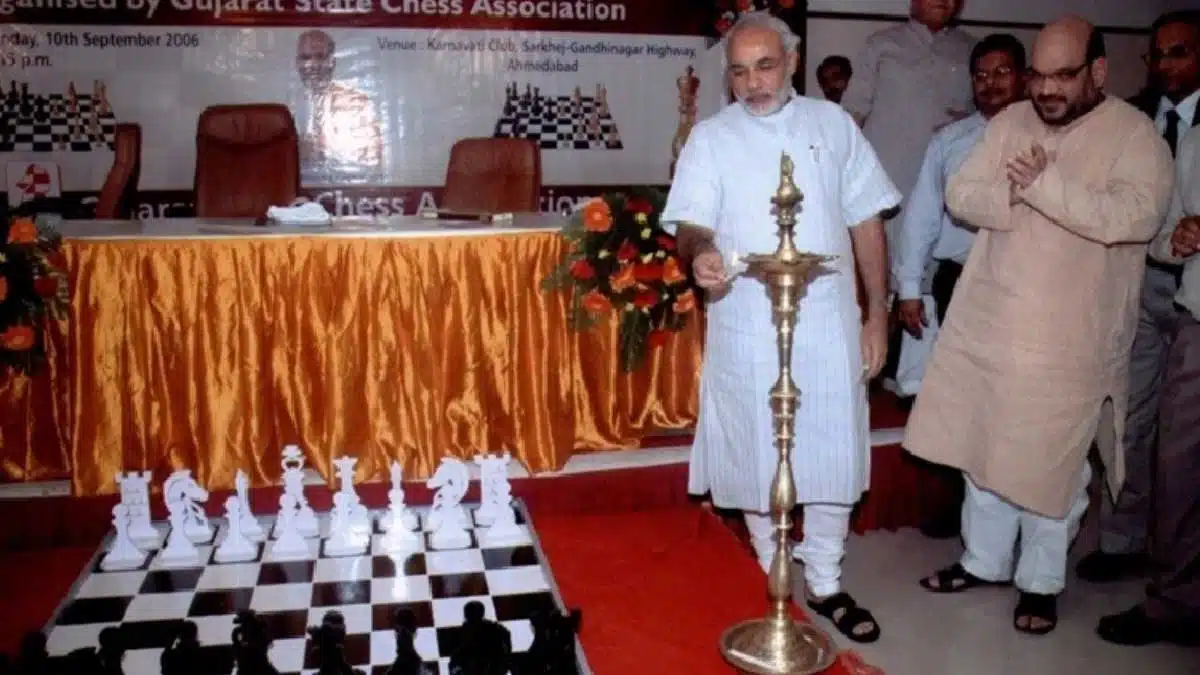 Narendra Modi's campaign Chess in schools!