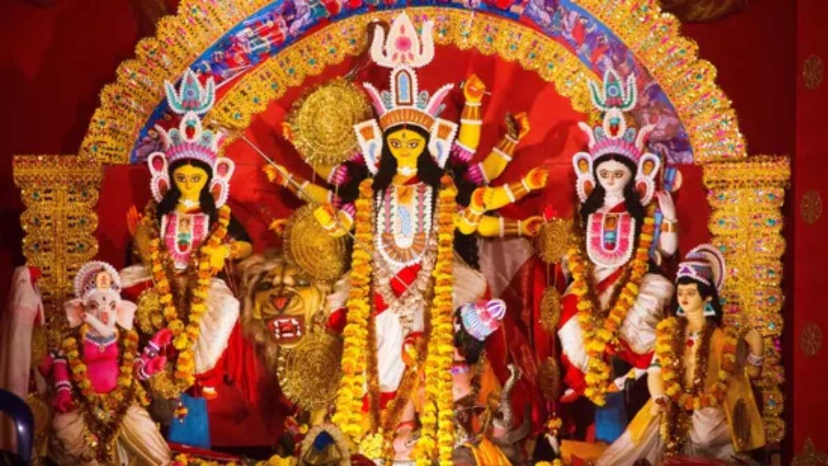 On October 11th, Maha Ashtami and Maha Navami, Mother will arrive on a palanquin