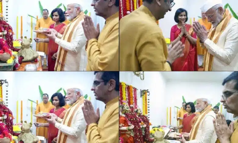 PM Narendra Modi Visits CJI DY Chandrachud's Residence For Ganesh Puja