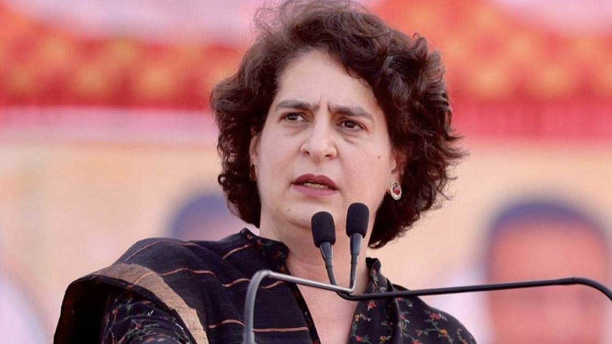 Priyanka Gandhi's helicopter stopped Congress's allegation!