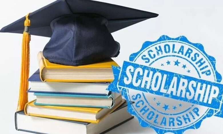 Scholarship 2024 It is for female students pursuing professional graduate courses