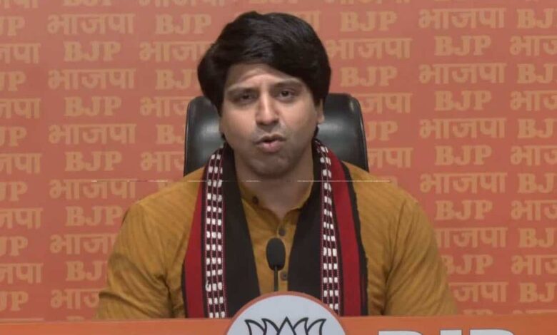 Shahzad Poonawala said that a big step has been taken to get justice for the daughter of Bengal