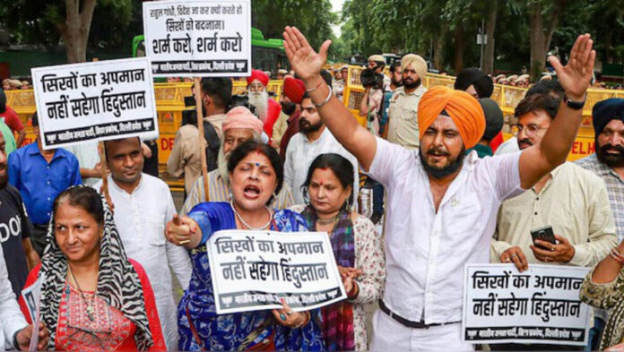 Sikh cell protested outside Rahul Gandhi's residence over his remarks on Sikh community