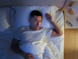 Sleep tips: Why is it advised to sleep early at night and wake up early in the morning?