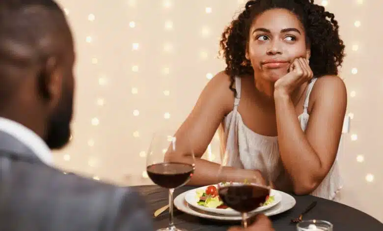 Things will go wrong! Don't ask these 3 questions on the First Date