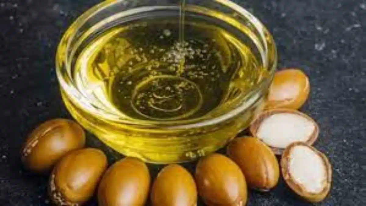 This oil will remove sagging skin and wrinkles from your face!