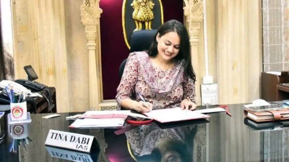 Tina Dabi became India's youngest female IAS officer, who cleared the UPSC exam at a young age