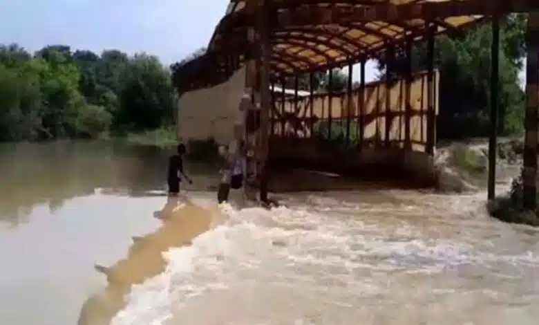 Uttar Pradesh Moradabad railway underpass submerged due to sudden rise in water level of rivers