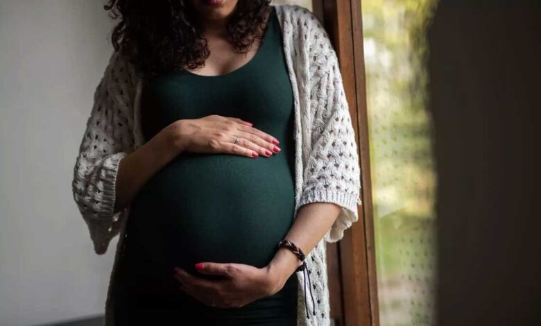 When do normal periods start again after delivery