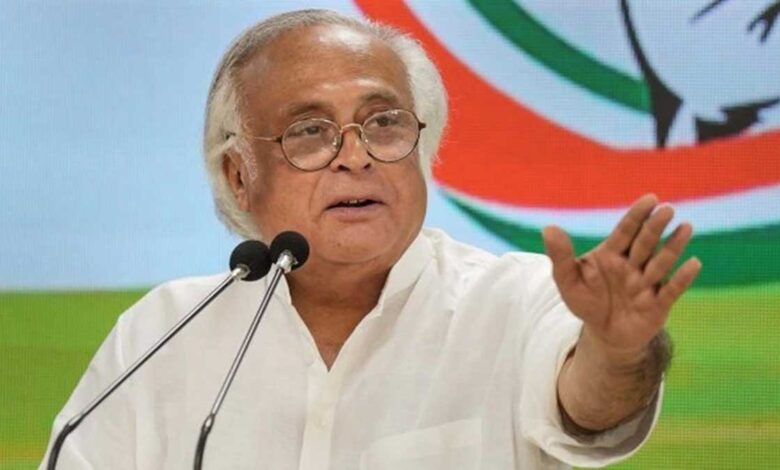 Jairam Ramesh asked government to clarify its stand on upper limit of 50% in reservation