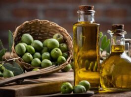 5 Amazing Benefits of Olive Oil for Your Skin and Hair