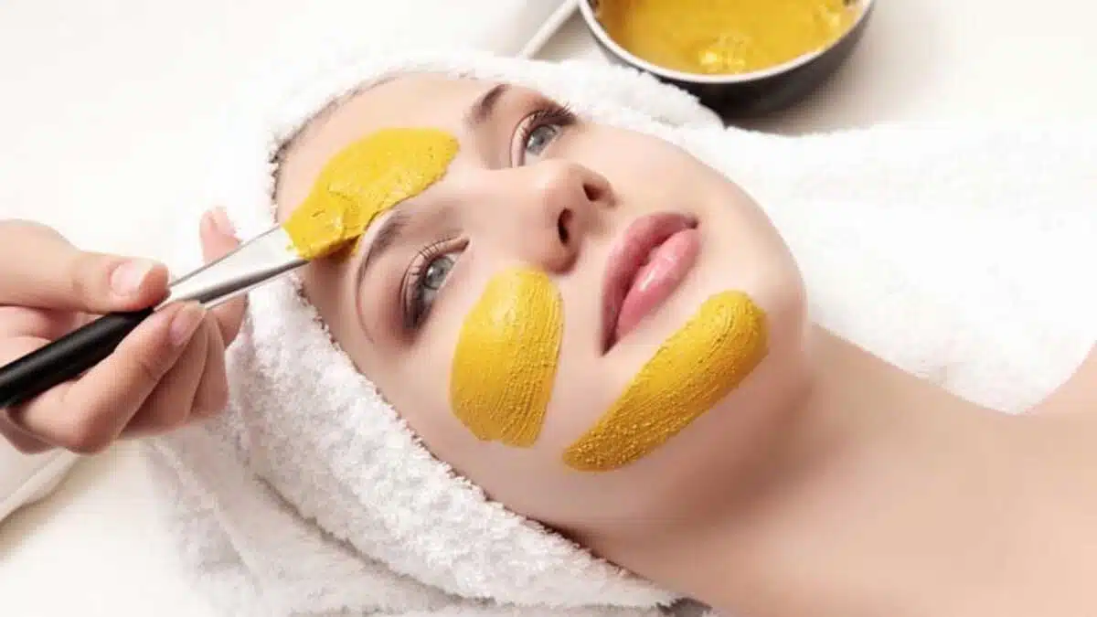 5 DIY Mango Face Packs for Healthy and Glowing Skin