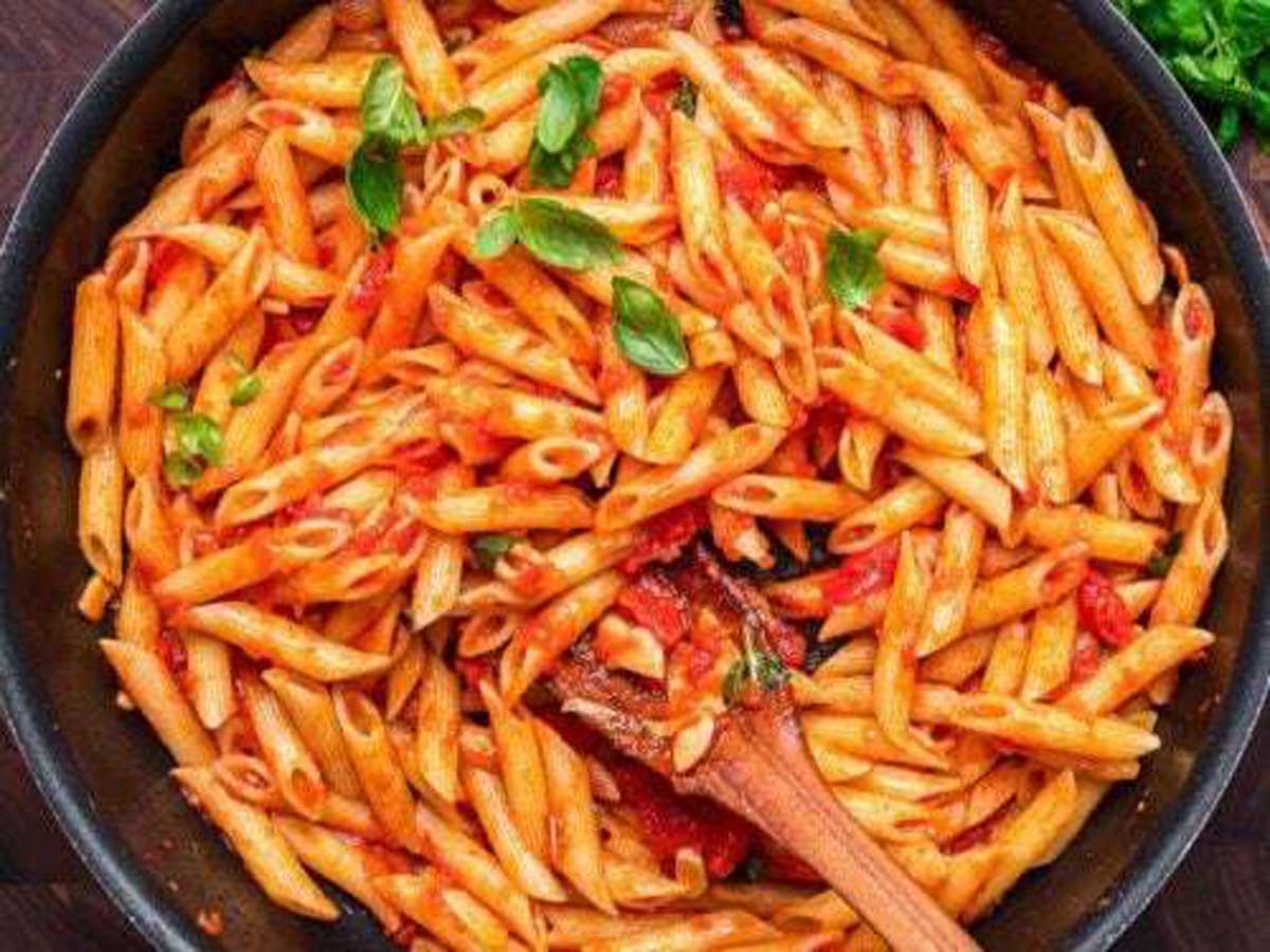 A nutritious and delicious recipe of Cheesy Pasta"